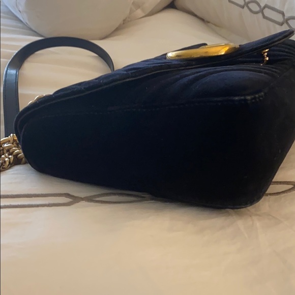 Gucci Marmont velvet handbag - Picture 12 of 14